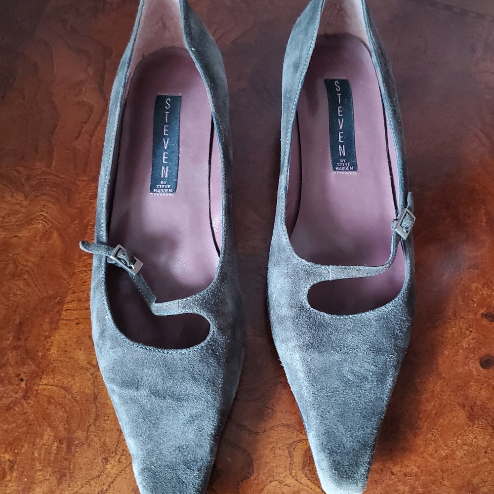 Steven by Steve Madden Gray Suede Kitten Heels